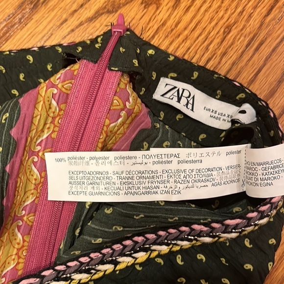 Zara Woman’s Printed Skirt Size XS - Picture 5 of 5